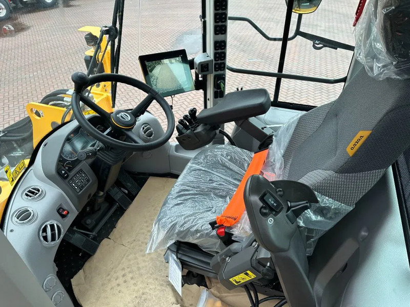 Jaunā Riteņu iekrāvējs Volvo L110 H Unused 3 units directly availlable: foto 14