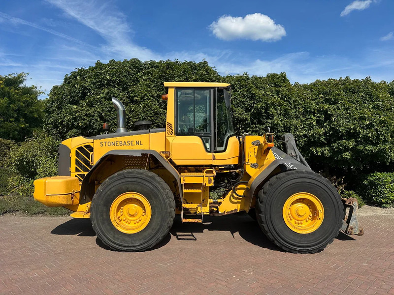 Volvo L120 F - Riteņu iekrāvējs: foto 5 Volvo L120 F - Riteņu iekrāvējs: foto 5