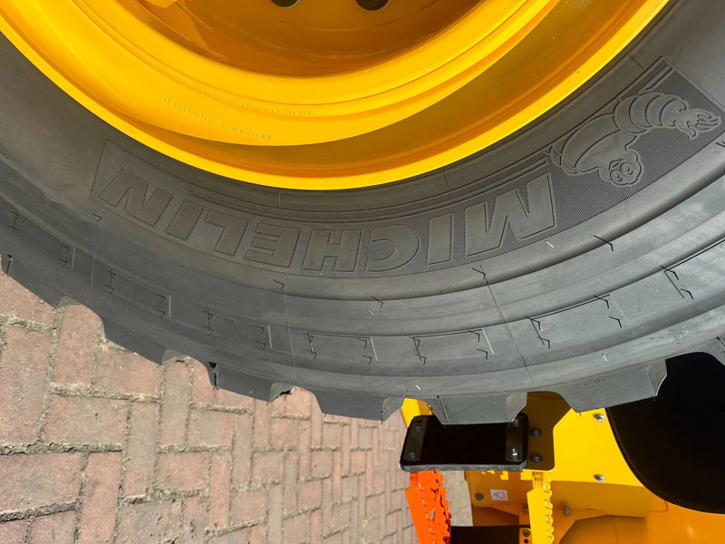 Jaunā Riteņu iekrāvējs Volvo L120 H2 UNUSED: foto 10