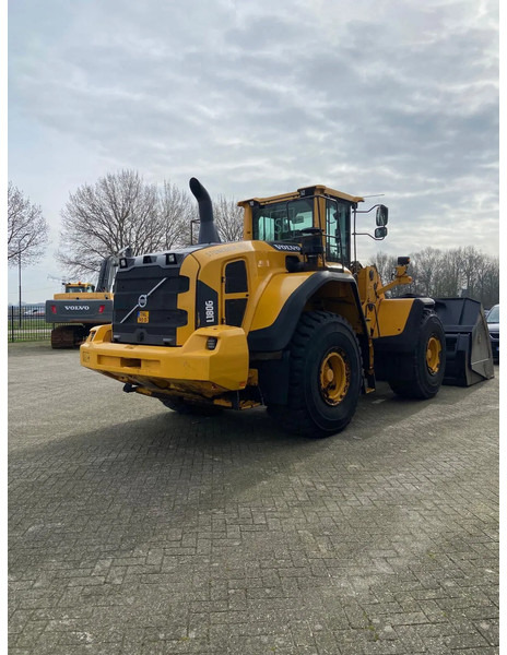 Volvo L180 G - Riteņu iekrāvējs: foto 3 Volvo L180 G - Riteņu iekrāvējs: foto 3
