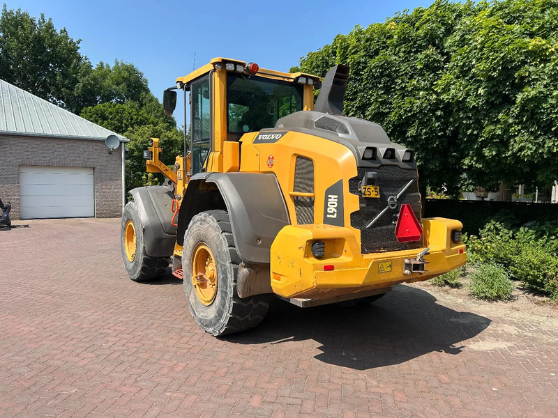 Volvo L90 H - Riteņu iekrāvējs: foto 2 Volvo L90 H - Riteņu iekrāvējs: foto 2