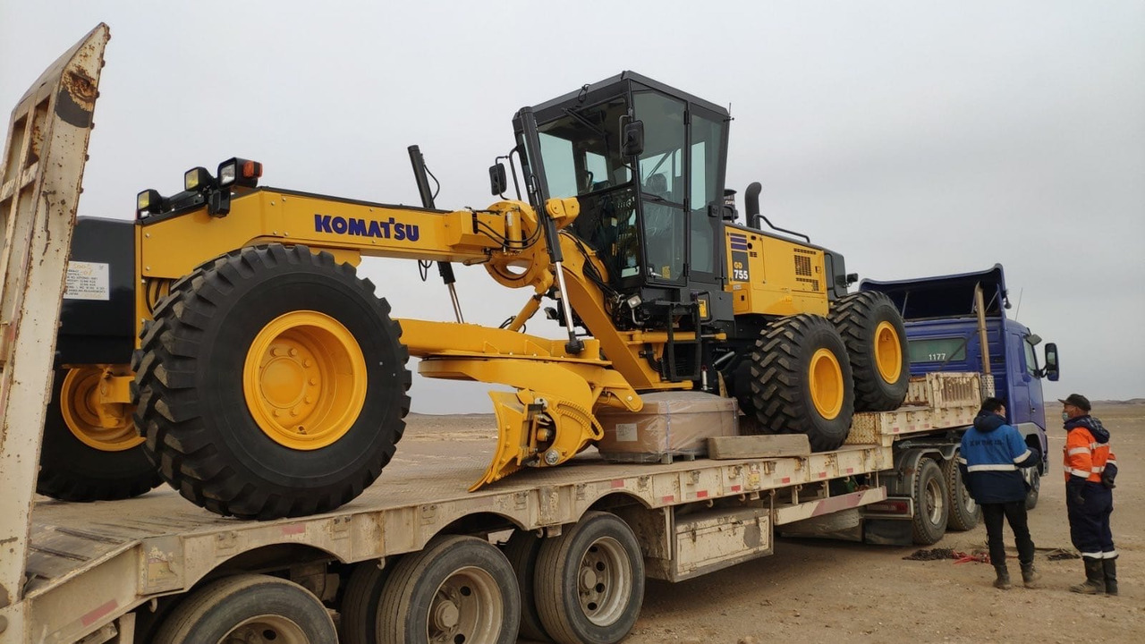 Komatsu GD755-5R - Greiders: foto 1 Komatsu GD755-5R - Greiders: foto 1