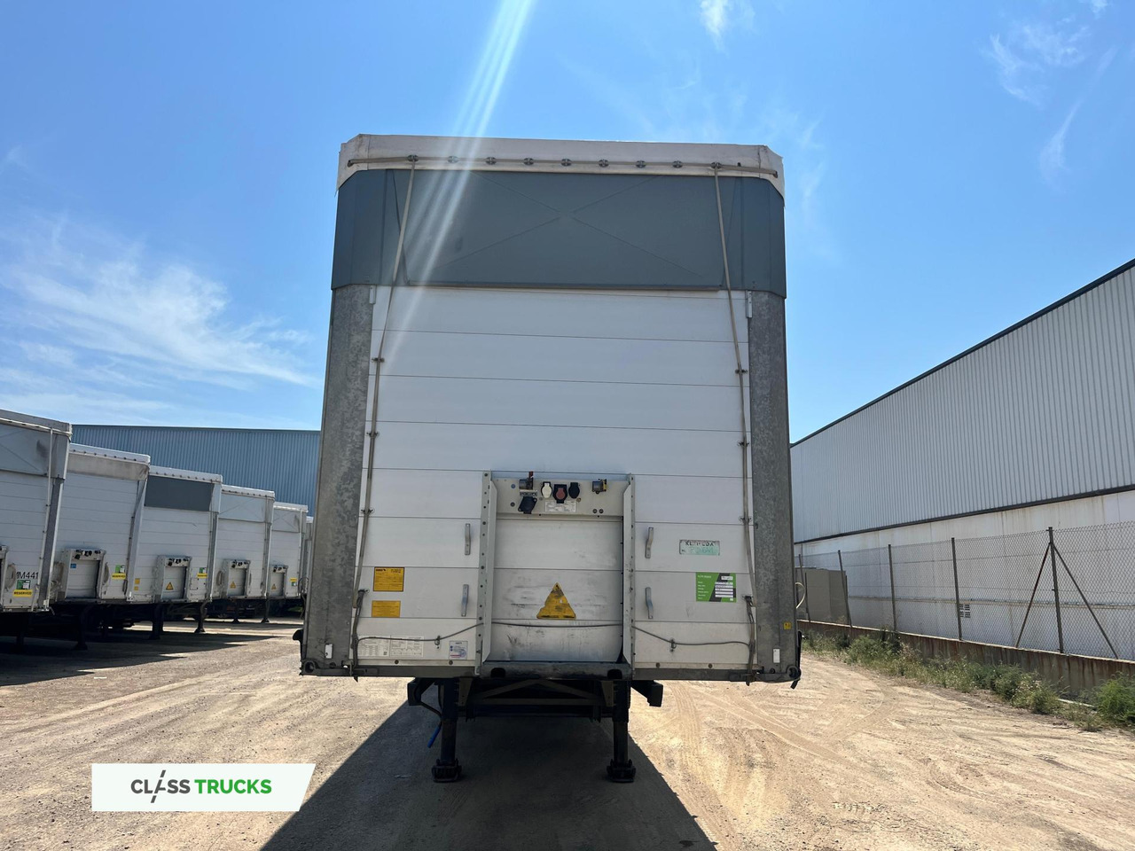 Schmitz Cargobull SCS24/L Varios - Tenta puspiekabe: foto 4 Schmitz Cargobull SCS24/L Varios - Tenta puspiekabe: foto 4