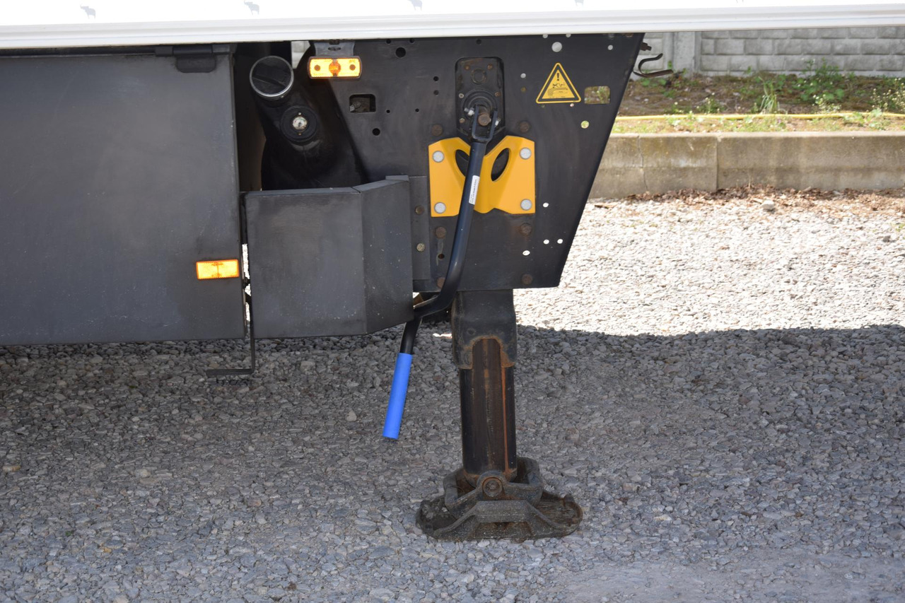 Puspiekabe refrižerators Schmitz Cargobull SKO Double Deck FP 45 ThermoKing SLXi 300 Lifting Axle: foto 13