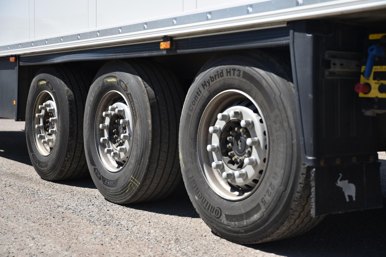 Puspiekabe refrižerators Schmitz Cargobull SKO Double Deck FP 60 ThermoKing SLXi 300 Lifting Axle: foto 11