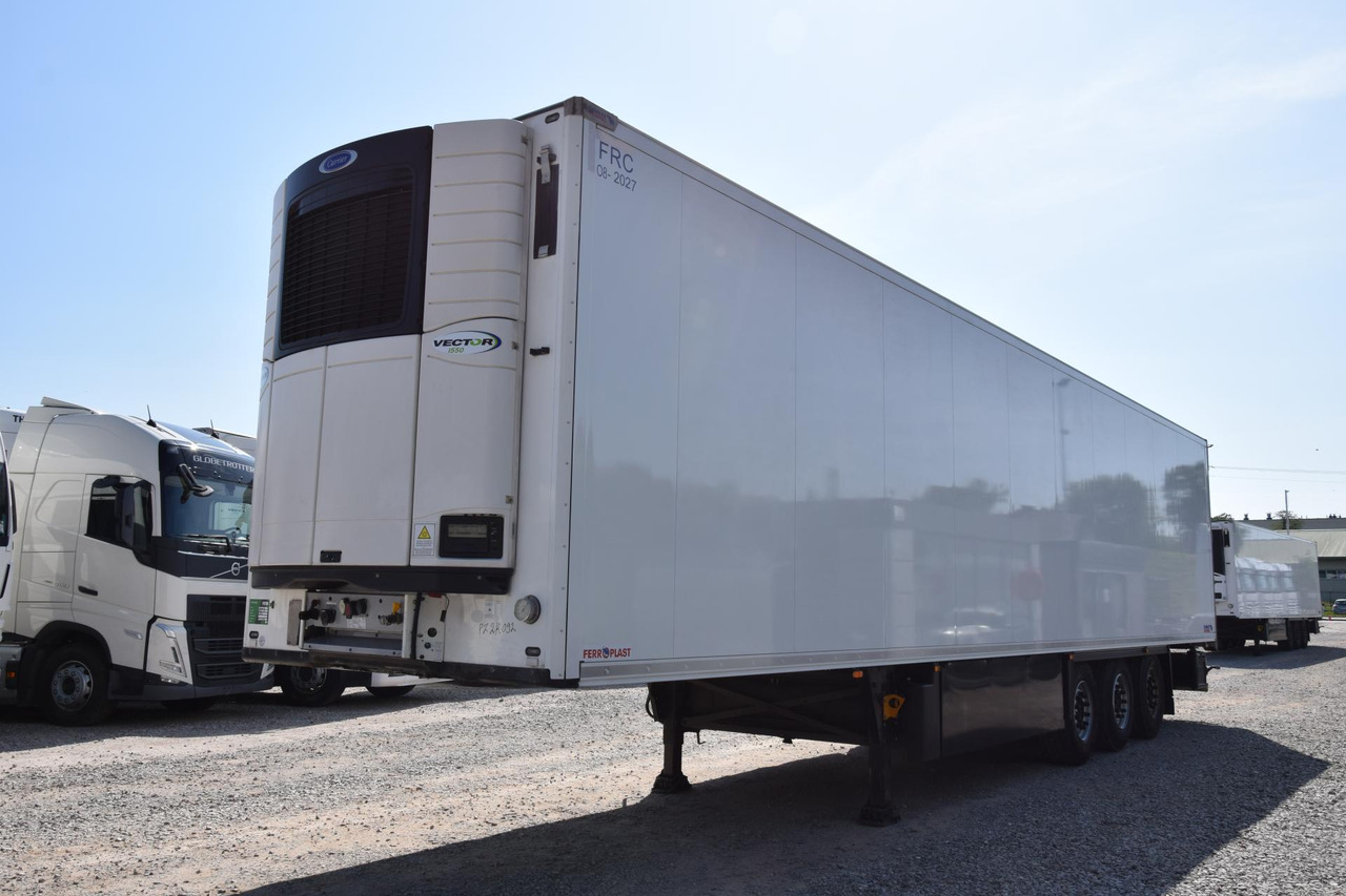 Schmitz Cargobull SKO FP 60 Carrier Vector 1550 - Puspiekabe refrižerators: foto 1 Schmitz Cargobull SKO FP 60 Carrier Vector 1550 - Puspiekabe refrižerators: foto 1