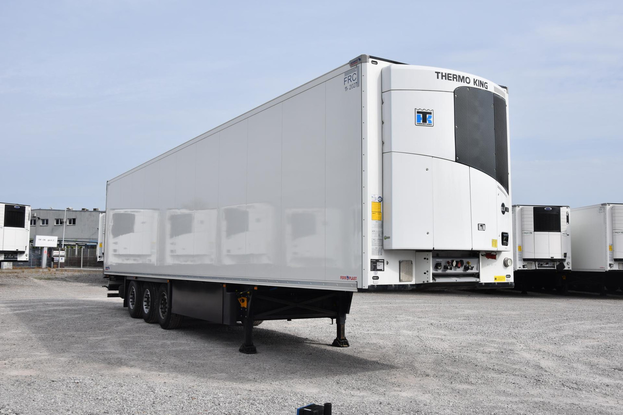 Schmitz Cargobull SKO FP 60 ThermoKing SLXi 300 - Puspiekabe refrižerators: foto 3 Schmitz Cargobull SKO FP 60 ThermoKing SLXi 300 - Puspiekabe refrižerators: foto 3