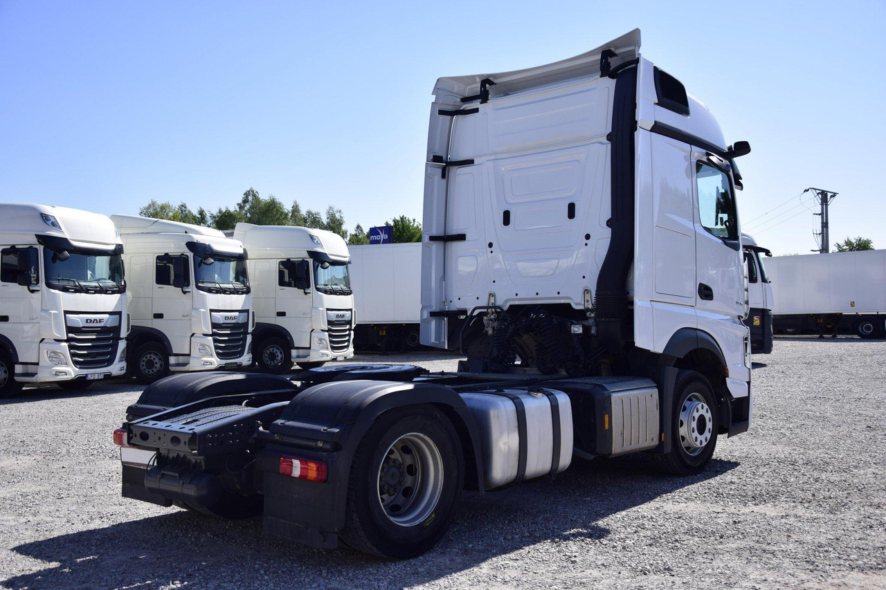 Mercedes-Benz Actros 5 1845 BigSpace - Vilcējs: foto 4 Mercedes-Benz Actros 5 1845 BigSpace - Vilcējs: foto 4