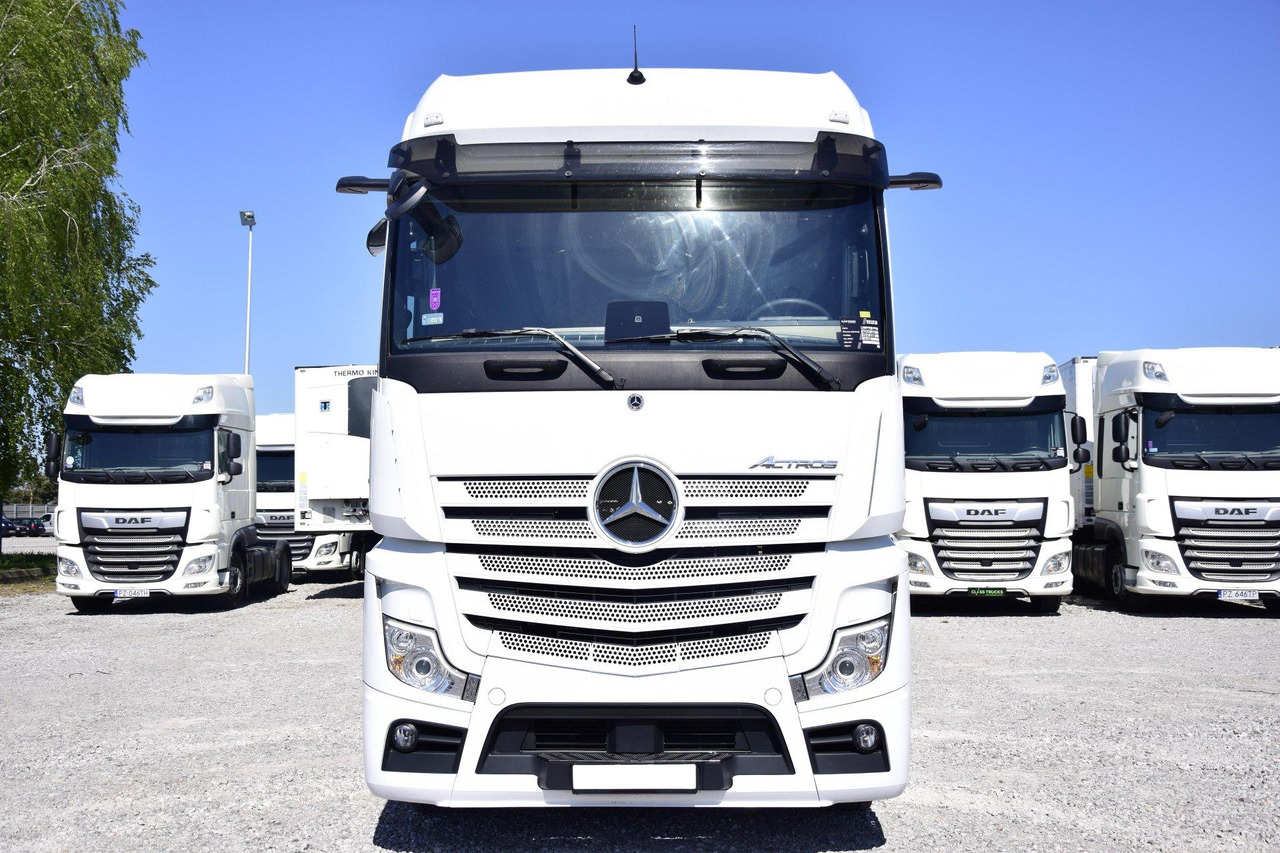Mercedes-Benz Actros 5 1845 BigSpace - Vilcējs: foto 2 Mercedes-Benz Actros 5 1845 BigSpace - Vilcējs: foto 2