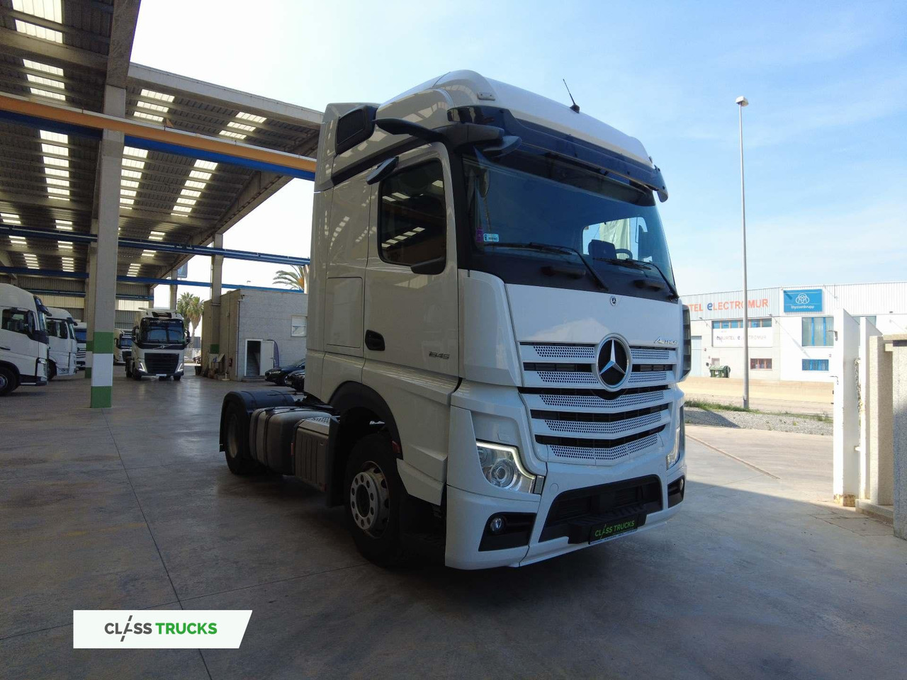 Mercedes-Benz Actros 5 1845 BigSpace - Vilcējs: foto 2 Mercedes-Benz Actros 5 1845 BigSpace - Vilcējs: foto 2