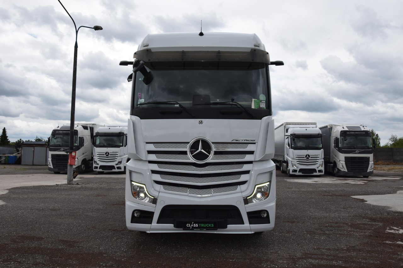 Mercedes-Benz Actros 5 1845 BigSpace - Vilcējs: foto 2 Mercedes-Benz Actros 5 1845 BigSpace - Vilcējs: foto 2