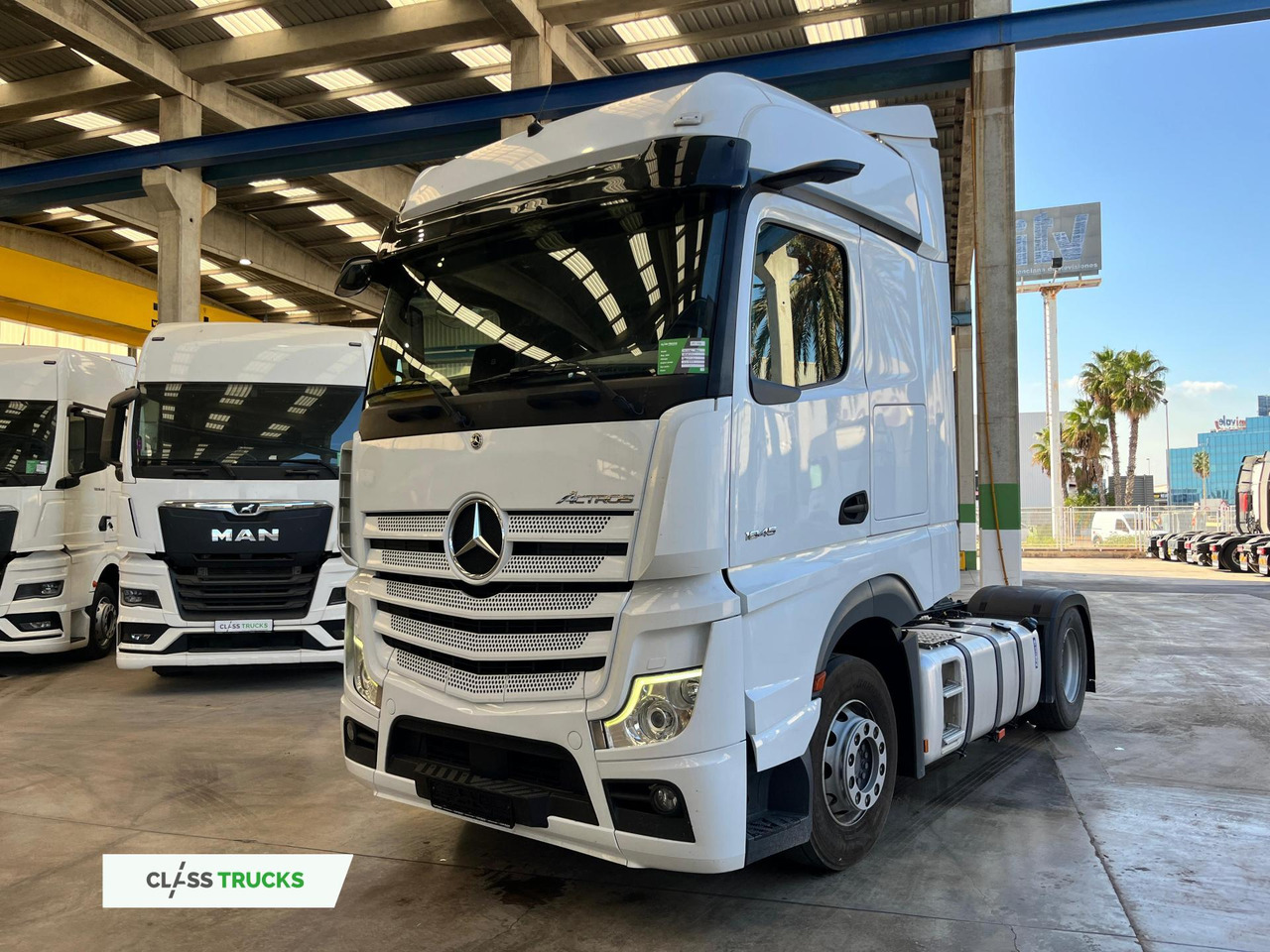 Mercedes-Benz Actros 5 1845 BigSpace - Vilcējs: foto 1 Mercedes-Benz Actros 5 1845 BigSpace - Vilcējs: foto 1