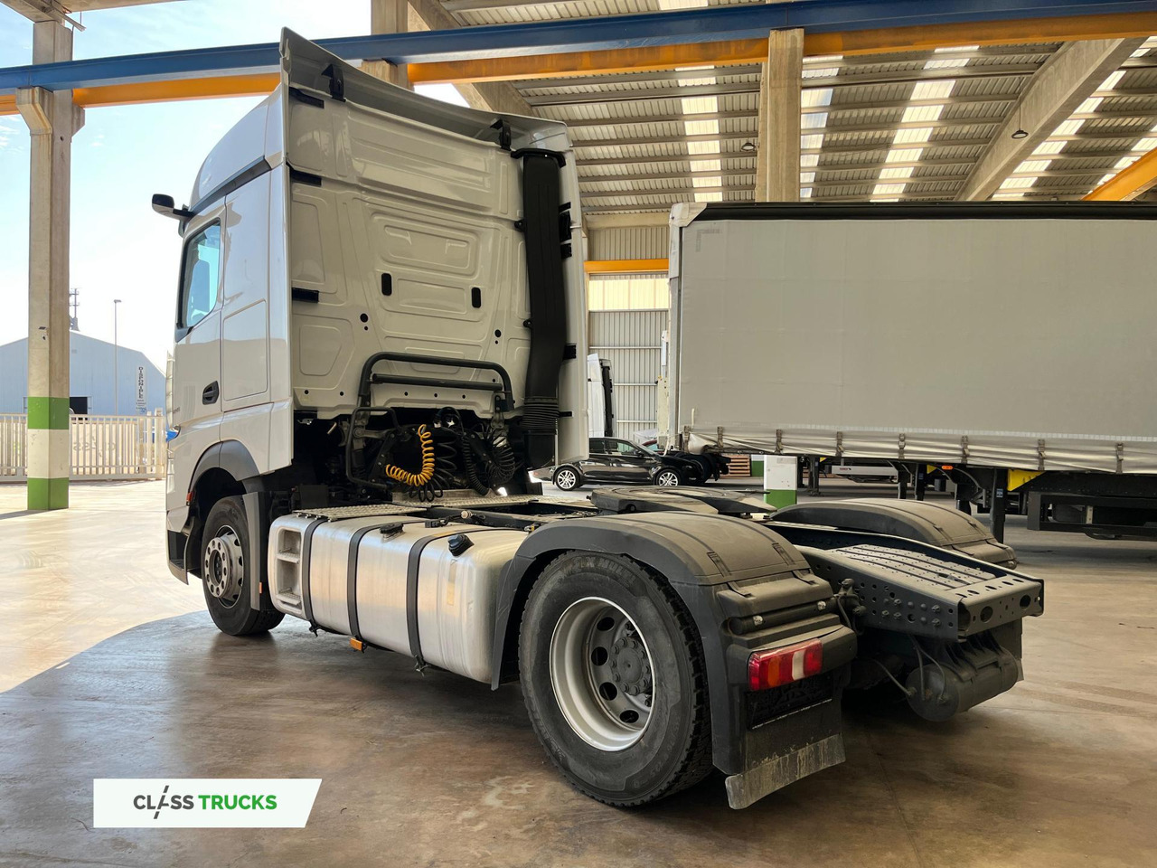 Mercedes-Benz Actros 5 1845 BigSpace - Vilcējs: foto 3 Mercedes-Benz Actros 5 1845 BigSpace - Vilcējs: foto 3