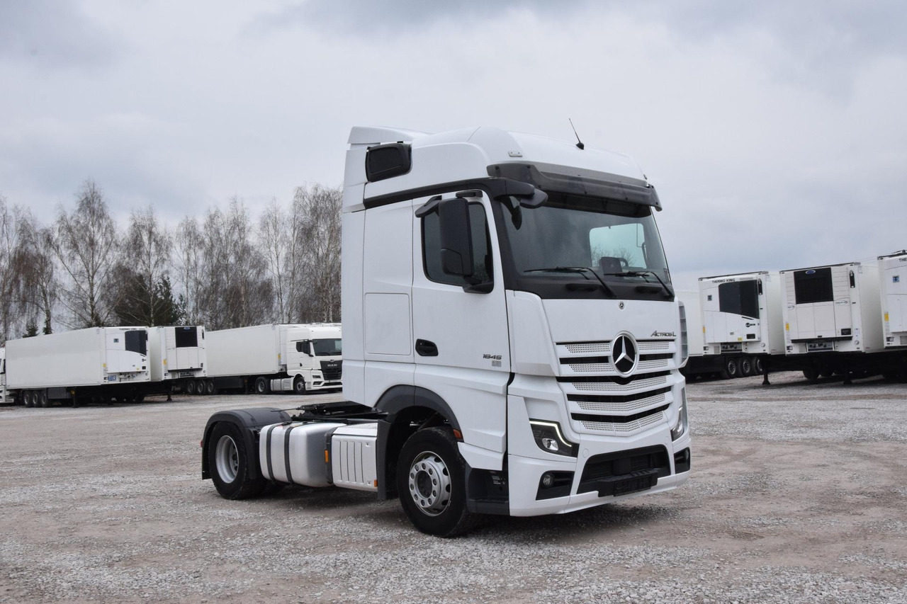Mercedes-Benz Actros 5 1845 BigSpace - Vilcējs: foto 3 Mercedes-Benz Actros 5 1845 BigSpace - Vilcējs: foto 3