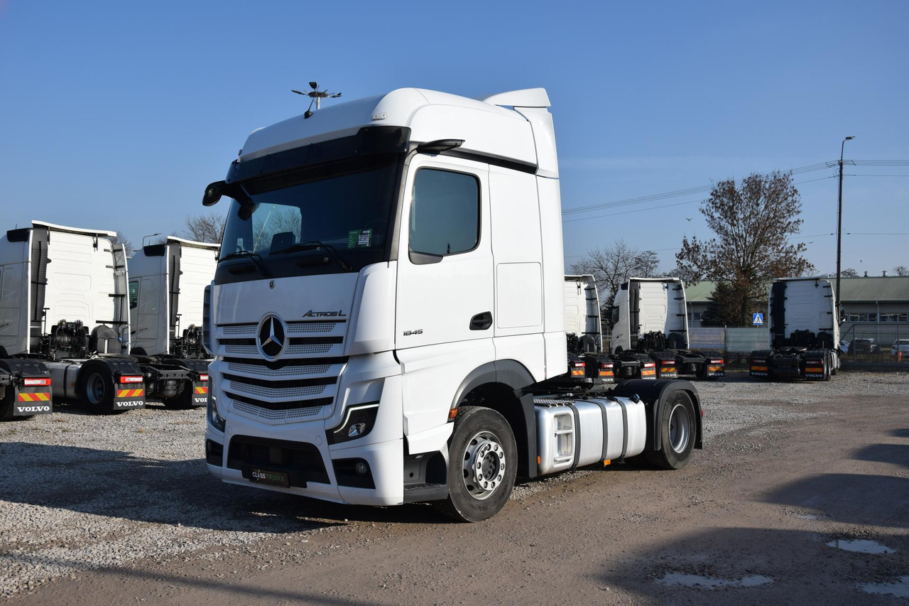 Mercedes-Benz Actros 5 1845 BigSpace - Vilcējs: foto 1 Mercedes-Benz Actros 5 1845 BigSpace - Vilcējs: foto 1
