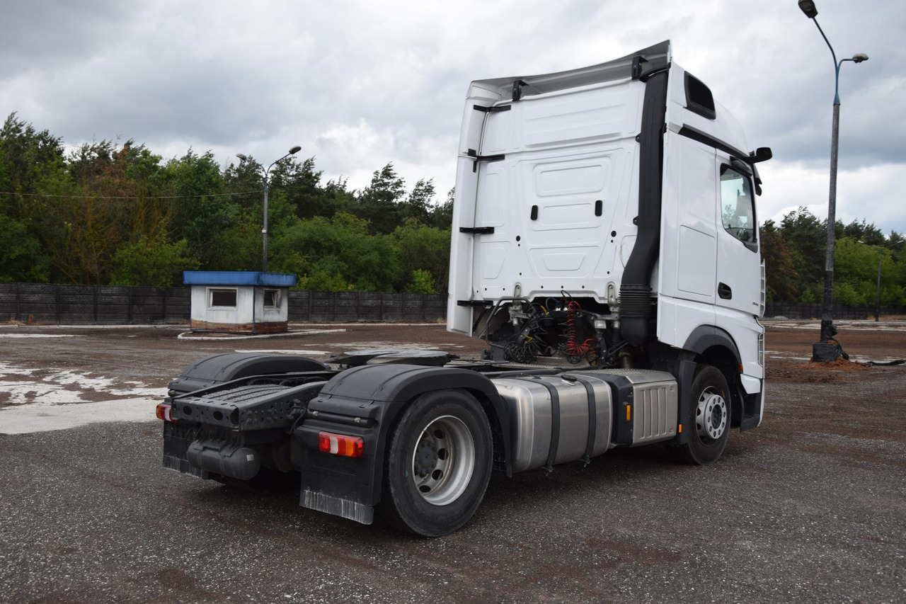Mercedes-Benz Actros 5 1845 BigSpace - Vilcējs: foto 4 Mercedes-Benz Actros 5 1845 BigSpace - Vilcējs: foto 4