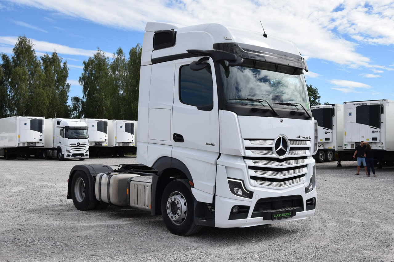 Mercedes-Benz Actros 5 1845 BigSpace - Vilcējs: foto 3 Mercedes-Benz Actros 5 1845 BigSpace - Vilcējs: foto 3