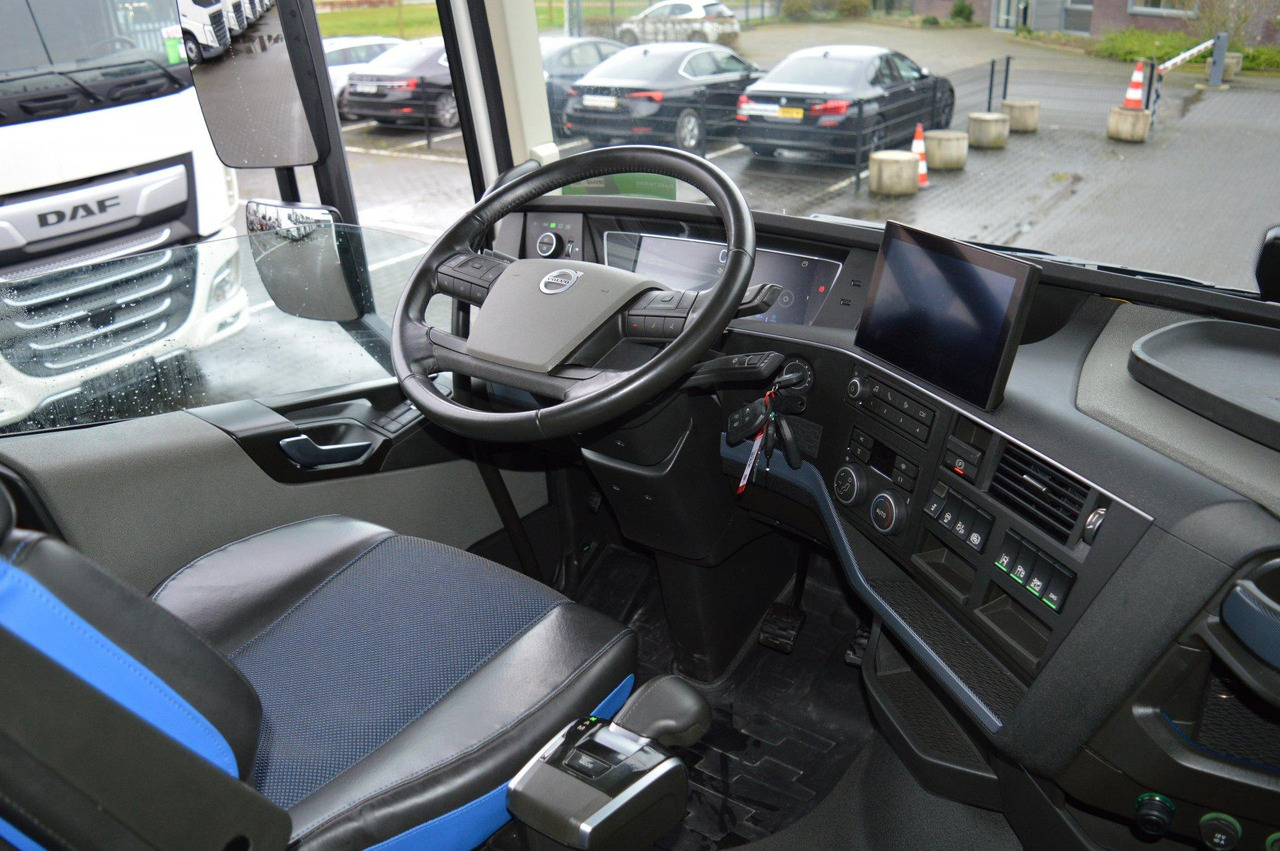 Vilcējs Volvo FH 460 Globetrotter XL i-Save: foto 12