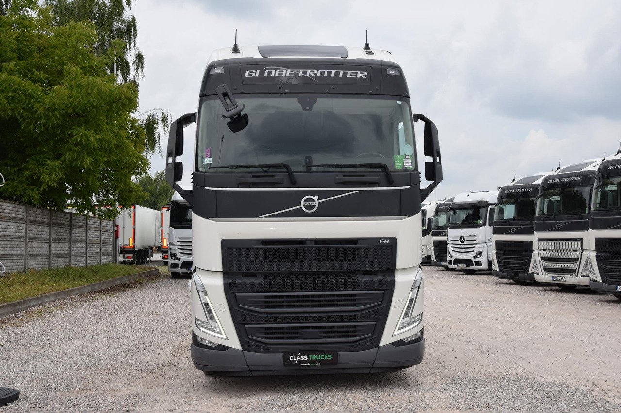 Volvo FH 460 Globetrotter XL i-Save - Vilcējs: foto 2 Volvo FH 460 Globetrotter XL i-Save - Vilcējs: foto 2