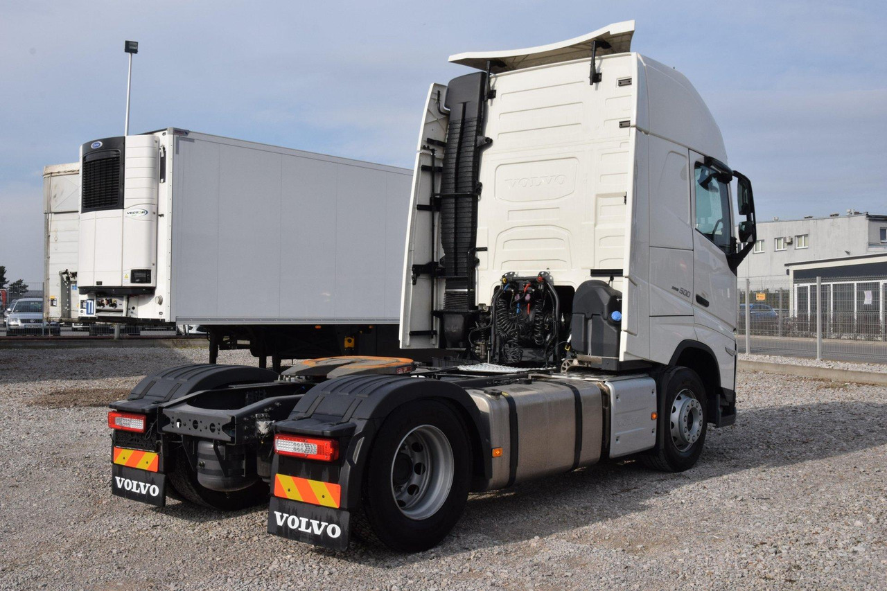 Volvo FH 500 Globetrotter XL - Vilcējs: foto 4 Volvo FH 500 Globetrotter XL - Vilcējs: foto 4