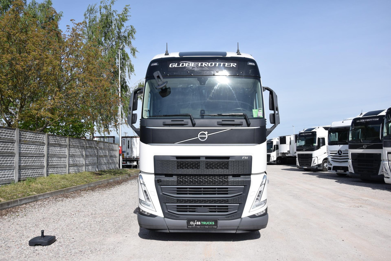Volvo FH 500 Globetrotter XL - Vilcējs: foto 2 Volvo FH 500 Globetrotter XL - Vilcējs: foto 2
