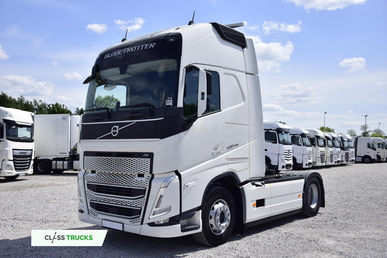 Volvo FH 500 Globetrotter XL Side Skirts - Vilcējs: foto 1 Volvo FH 500 Globetrotter XL Side Skirts - Vilcējs: foto 1