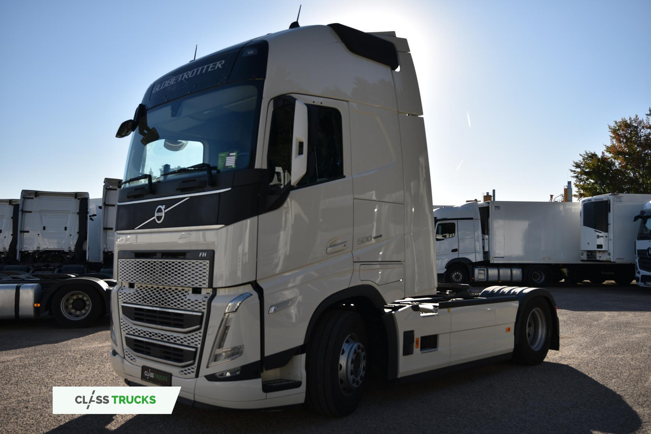 Volvo FH 500 Globetrotter XL Side Skirts - Vilcējs: foto 1 Volvo FH 500 Globetrotter XL Side Skirts - Vilcējs: foto 1