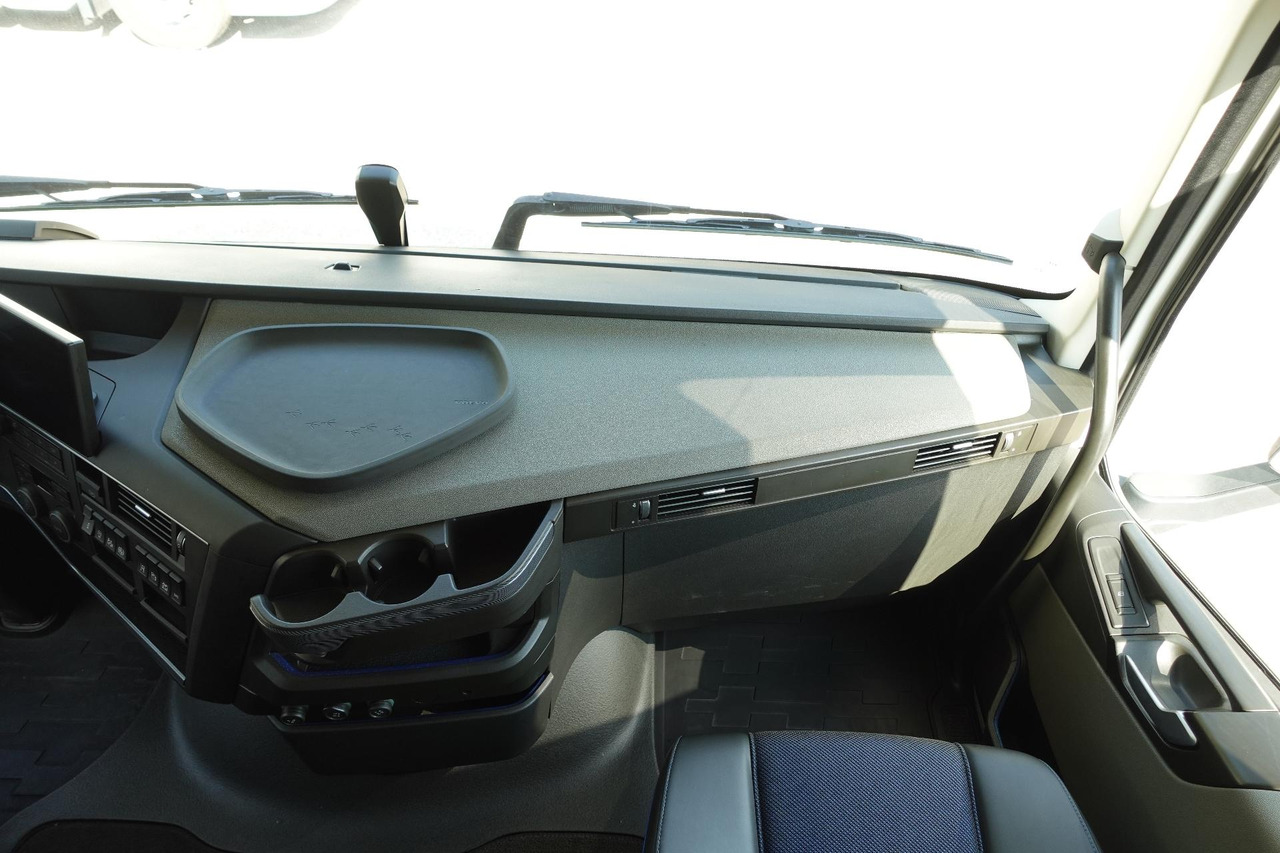 Vilcējs Volvo FH 500 Globetrotter XL Varios: foto 12