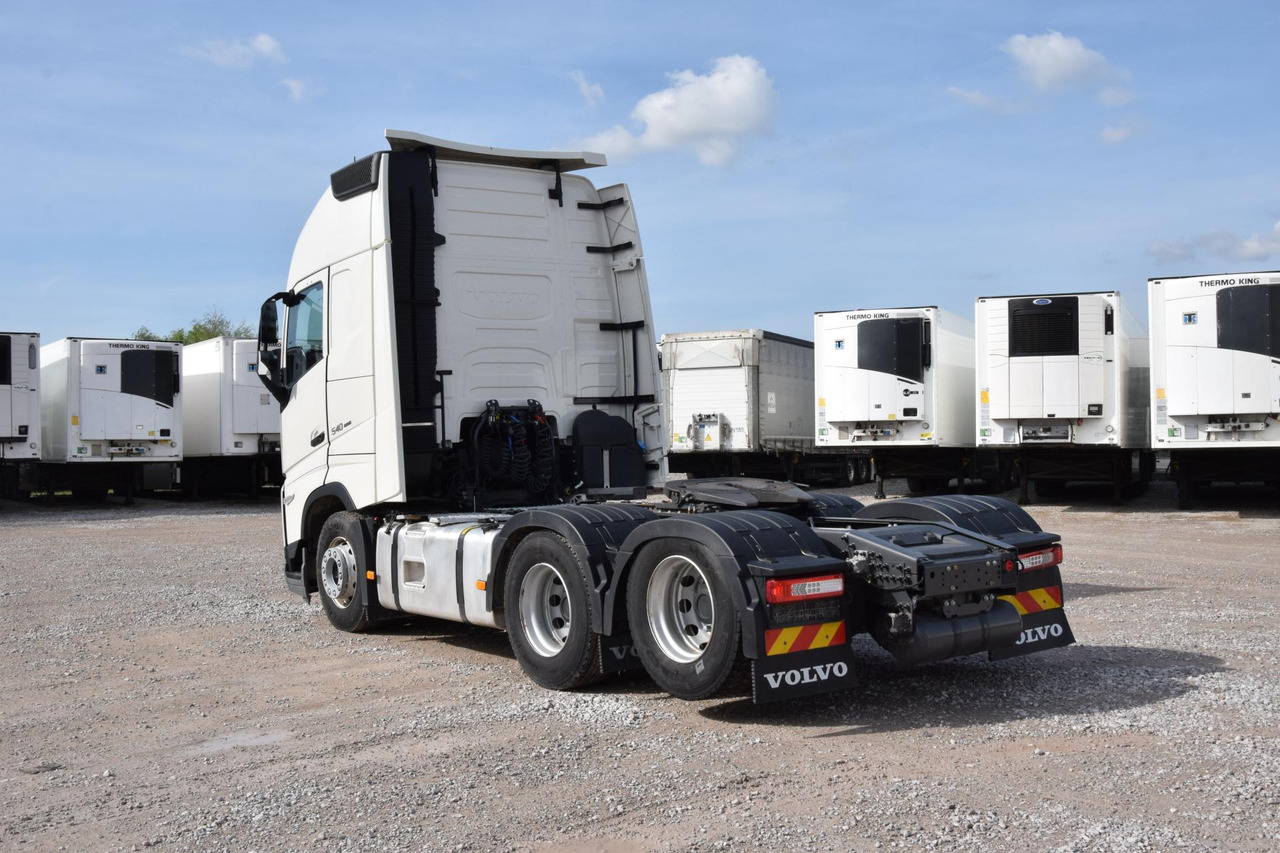 Volvo FH 540 Globetrotter XL Retarder - Vilcējs: foto 4 Volvo FH 540 Globetrotter XL Retarder - Vilcējs: foto 4