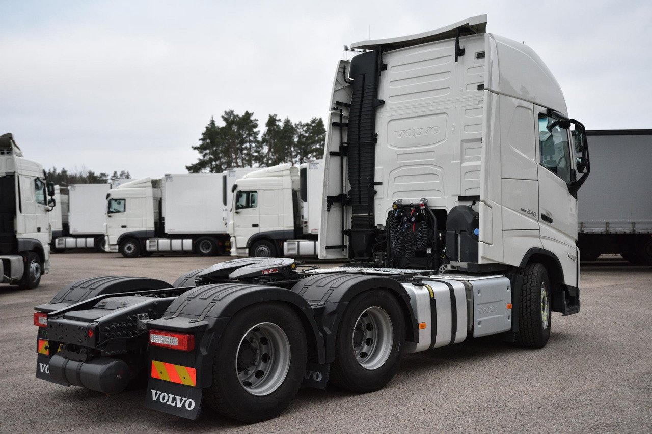 Volvo FH 540 Globetrotter XL Retarder - Vilcējs: foto 4 Volvo FH 540 Globetrotter XL Retarder - Vilcējs: foto 4
