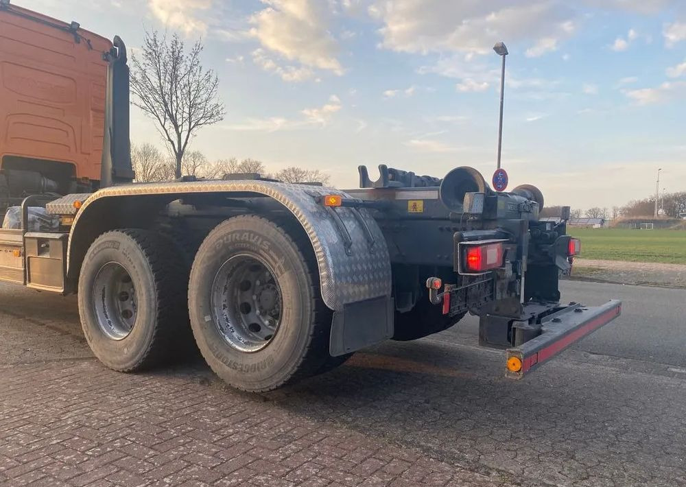 Volvo FH 460/6X4/OŚ PODNOSZONA Z NAPĘDEM/HAKOWIEC MEILLER/EURO6 - Citas iekārtas: foto 3 Volvo FH 460/6X4/OŚ PODNOSZONA Z NAPĘDEM/HAKOWIEC MEILLER/EURO6 - Citas iekārtas: foto 3