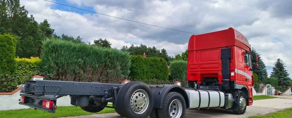 DAF XF510 pod zabudowę – 6x2/ skrętna podnoszona oś/ retarder - Šasija kravas automašīna: foto 4 DAF XF510 pod zabudowę – 6x2/ skrętna podnoszona oś/ retarder - Šasija kravas automašīna: foto 4