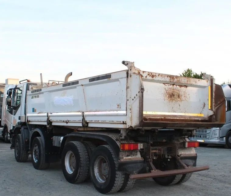 Iveco Trakker 450 |8x4 | Wywrotka trójstronna Meiller Bordmatik | Euro 5 | - Kravas automašīna pašizgāzējs: foto 5 Iveco Trakker 450 |8x4 | Wywrotka trójstronna Meiller Bordmatik | Euro 5 | - Kravas automašīna pašizgāzējs: foto 5