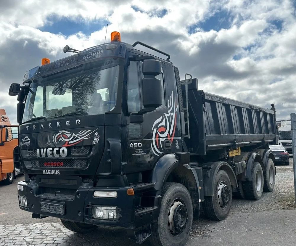 Iveco Trakker 450 • Meiller • Wywrotka Trójstronna • Bordmatik • 8x4 • Euro 5 • - Kravas automašīna pašizgāzējs: foto 1 Iveco Trakker 450 • Meiller • Wywrotka Trójstronna • Bordmatik • 8x4 • Euro 5 • - Kravas automašīna pašizgāzējs: foto 1