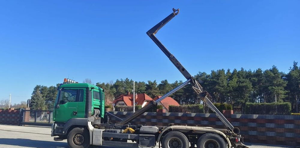 MAN TGS 26.440 Hakowiec Meiller-Kipper | 6x4 | Manual/Euro 6 - Pacēlājs ar āķi: foto 2 MAN TGS 26.440 Hakowiec Meiller-Kipper | 6x4 | Manual/Euro 6 - Pacēlājs ar āķi: foto 2