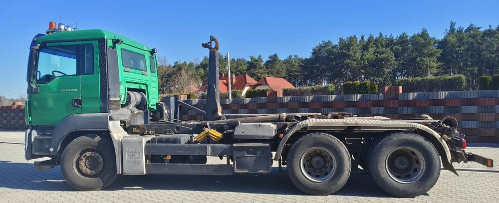MAN TGS 26.440 Hakowiec Meiller-Kipper | 6x4 | Manual/Euro 6 - Pacēlājs ar āķi: foto 4 MAN TGS 26.440 Hakowiec Meiller-Kipper | 6x4 | Manual/Euro 6 - Pacēlājs ar āķi: foto 4