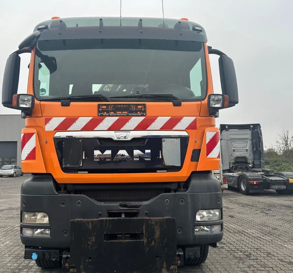 MAN TGS 26.480 6x4 •KRAN HIAB XS 166 HIDUO • Wywrotka 3-stronna • Bordmatik • Euro 6 • Retarder • - Kravas automašīna pašizgāzējs: foto 3 MAN TGS 26.480 6x4 •KRAN HIAB XS 166 HIDUO • Wywrotka 3-stronna • Bordmatik • Euro 6 • Retarder • - Kravas automašīna pašizgāzējs: foto 3