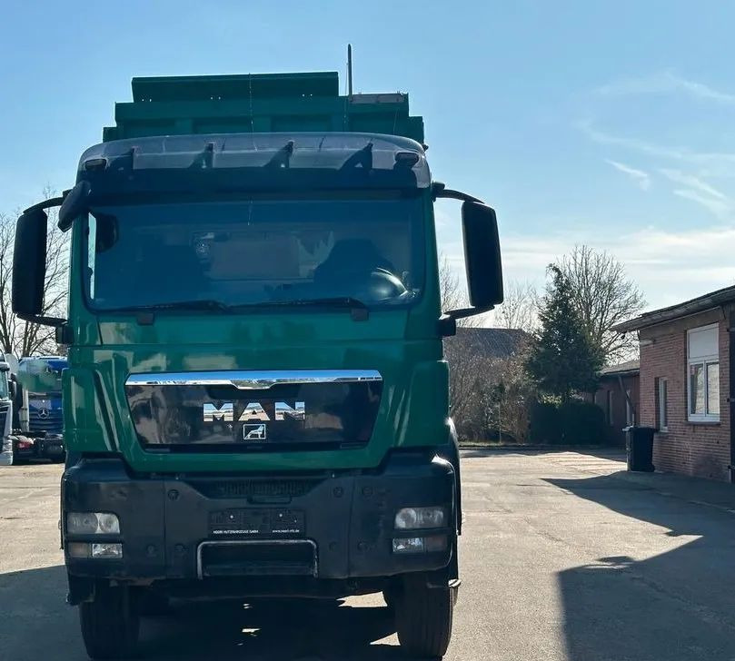 MAN TGS 35.440 8x4 | Wywrotka trójstronna | Meiller | Bordmatik | Retarder | Euro 5 | - Kravas automašīna pašizgāzējs: foto 5 MAN TGS 35.440 8x4 | Wywrotka trójstronna | Meiller | Bordmatik | Retarder | Euro 5 | - Kravas automašīna pašizgāzējs: foto 5