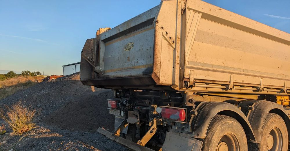 MAN TGS 35.460 8x4 | Wywrotka trójstronna MEILLER Bordmatik | Euro 6 - Kravas automašīna pašizgāzējs: foto 3 MAN TGS 35.460 8x4 | Wywrotka trójstronna MEILLER Bordmatik | Euro 6 - Kravas automašīna pašizgāzējs: foto 3