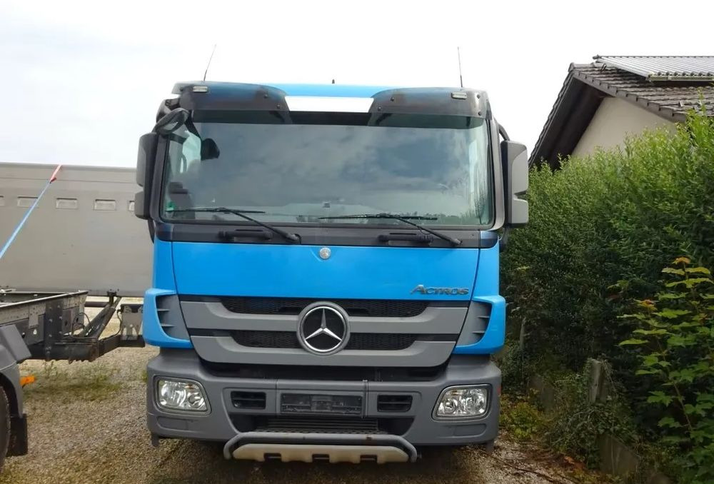 Mercedes-Benz Actros 2546/6x2/455KM/ zabudowana platforma ładunkowa / Kran Atlas 165.2 – żuraw hydrauliczny Atlas z chwytakiem do podnoszenia i przenoszenia ładunków / sterowana oś podnoszona / Euro - Bortu kravas automašīna/ Platforma, Kravas auto ar manipulatoru: foto 1 Mercedes-Benz Actros 2546/6x2/455KM/ zabudowana platforma ładunkowa / Kran Atlas 165.2 – żuraw hydrauliczny Atlas z chwytakiem do podnoszenia i przenoszenia ładunków / sterowana oś podnoszona / Euro - Bortu kravas automašīna/ Platforma, Kravas auto ar manipulatoru: foto 1