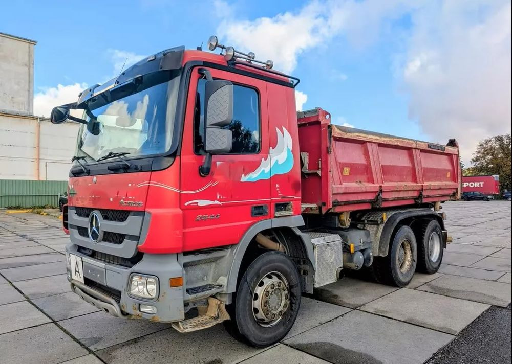 Mercedes-Benz Actros 2644 EPS |Wywrotka 3-stronna Meiller Bordmatik | 6x4 | Euro 5 | Plandeka rolowana - Kravas automašīna pašizgāzējs: foto 1 Mercedes-Benz Actros 2644 EPS |Wywrotka 3-stronna Meiller Bordmatik | 6x4 | Euro 5 | Plandeka rolowana - Kravas automašīna pašizgāzējs: foto 1