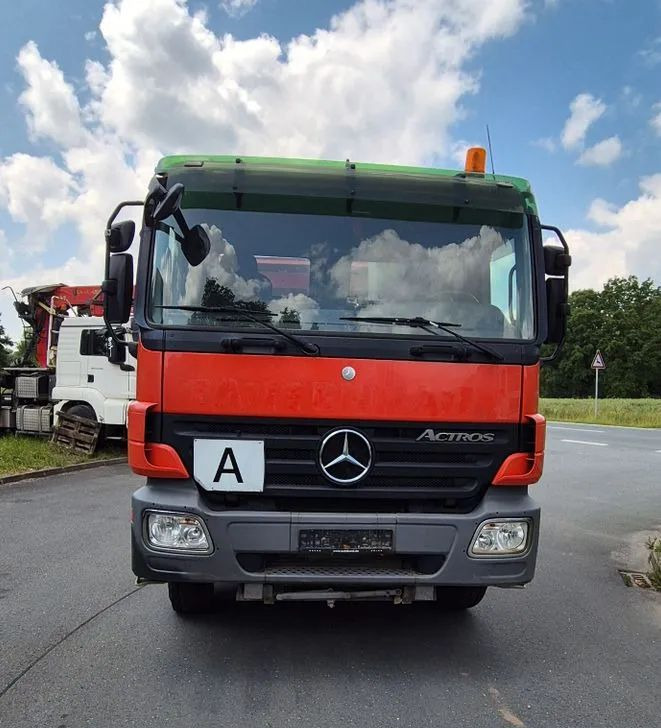 Mercedes-Benz Mercedes-Benz ACTROS 4141 Wywrotka 8x4 | Euro 5 | 408 KM | 337 798 km | 2010 - Kravas automašīna pašizgāzējs: foto 5 Mercedes-Benz Mercedes-Benz ACTROS 4141 Wywrotka 8x4 | Euro 5 | 408 KM | 337 798 km | 2010 - Kravas automašīna pašizgāzējs: foto 5