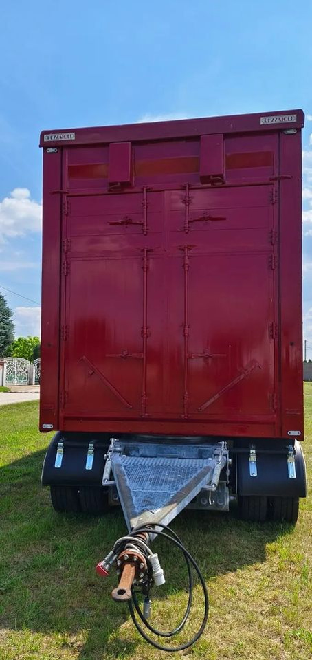 Pezzaioli RBA 32/TRZYOSIOWA PRZYCZEPA-2XBYDŁO,3X TRZODA/HYDRAULICZNIE PODNOSZONY DACH I PODŁOGI / OŚ ŚRODKOWA PODNOSZONA - Piekabe dzīvnieku pārvadāšanai: foto 5 Pezzaioli RBA 32/TRZYOSIOWA PRZYCZEPA-2XBYDŁO,3X TRZODA/HYDRAULICZNIE PODNOSZONY DACH I PODŁOGI / OŚ ŚRODKOWA PODNOSZONA - Piekabe dzīvnieku pārvadāšanai: foto 5