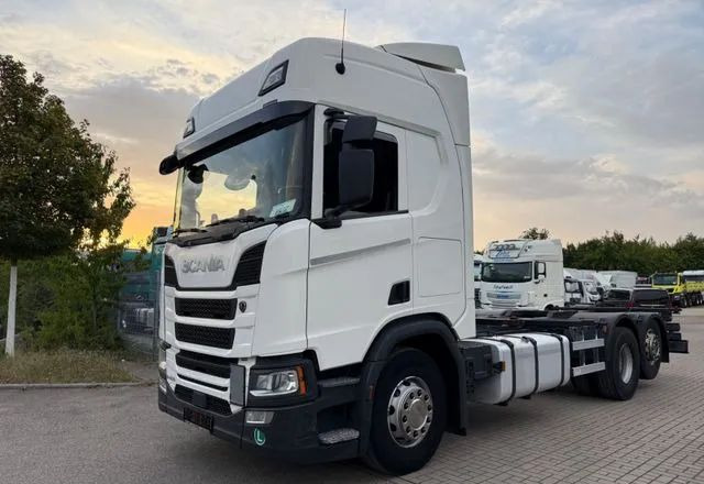 Scania R450 BDF • 6x2 • Euro 6d • Skrętna tylna oś • Retarder • Pod zabudowę • - Šasija kravas automašīna: foto 4 Scania R450 BDF • 6x2 • Euro 6d • Skrętna tylna oś • Retarder • Pod zabudowę • - Šasija kravas automašīna: foto 4