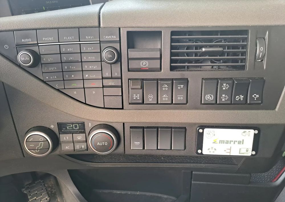 Kravas automašīna pašizgāzējs Volvo FH 64 R510 High-Line: foto 11 Kravas automašīna pašizgāzējs Volvo FH 64 R510 High-Line: foto 11