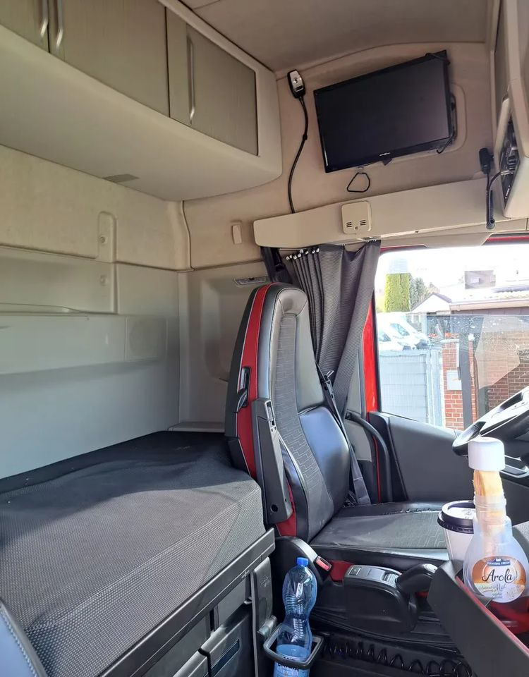 Kravas automašīna pašizgāzējs Volvo FH 64 R510 High-Line: foto 8 Kravas automašīna pašizgāzējs Volvo FH 64 R510 High-Line: foto 8