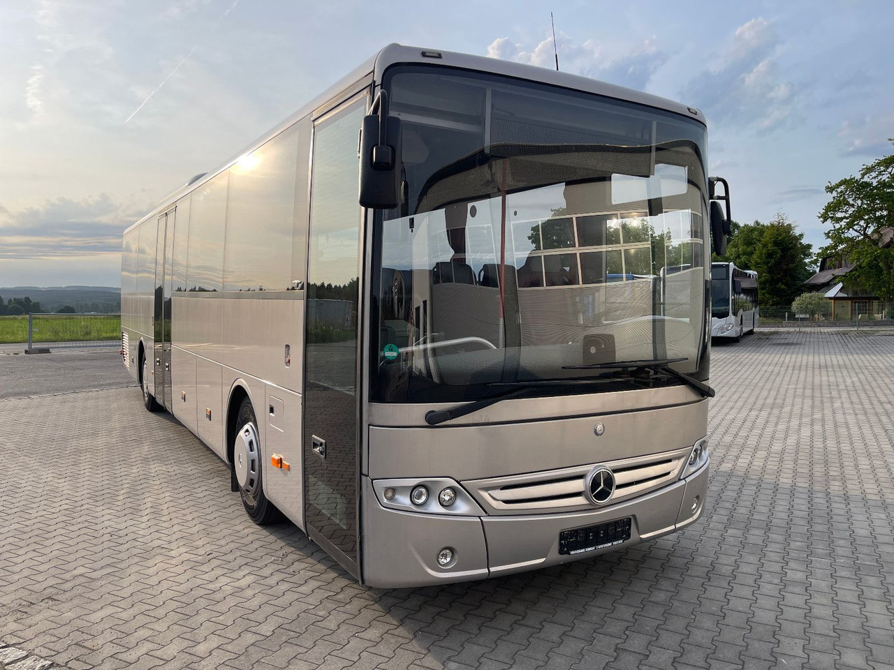 Mercedes-Benz Intouro Euro 6 mit 57 Plätzen / ATM 0 km - Piepilsētas autobuss: foto 1 Mercedes-Benz Intouro Euro 6 mit 57 Plätzen / ATM 0 km - Piepilsētas autobuss: foto 1