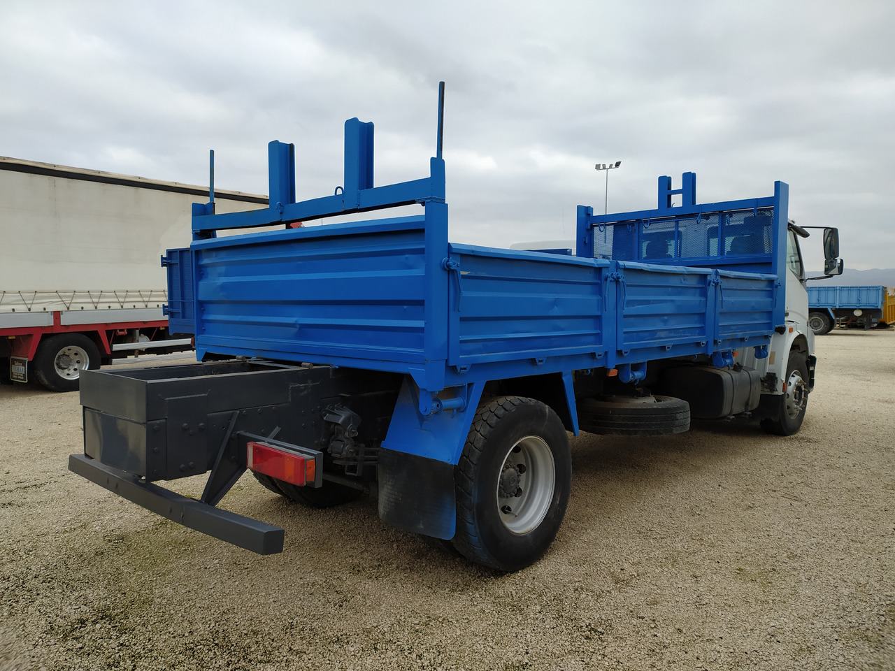 ERF EP6 CAJA ABIERTA - Bortu kravas automašīna/ Platforma: foto 4 ERF EP6 CAJA ABIERTA - Bortu kravas automašīna/ Platforma: foto 4