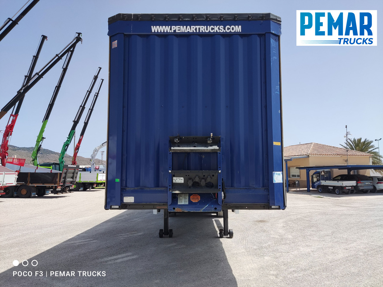 KRONE SD TAUTLINER PLATAFORMA ELEVADORA - Tenta puspiekabe: foto 2 KRONE SD TAUTLINER PLATAFORMA ELEVADORA - Tenta puspiekabe: foto 2