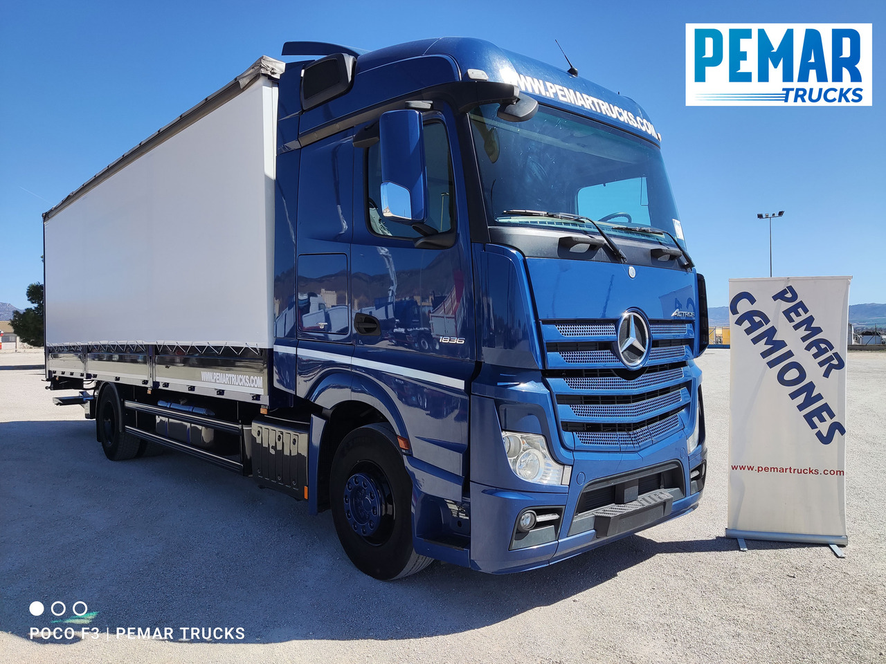 MERCEDES-BENZ ACTROS 1836 SEMITAUTLINER 18T - Kravas automašīna ar tentu: foto 3 MERCEDES-BENZ ACTROS 1836 SEMITAUTLINER 18T - Kravas automašīna ar tentu: foto 3